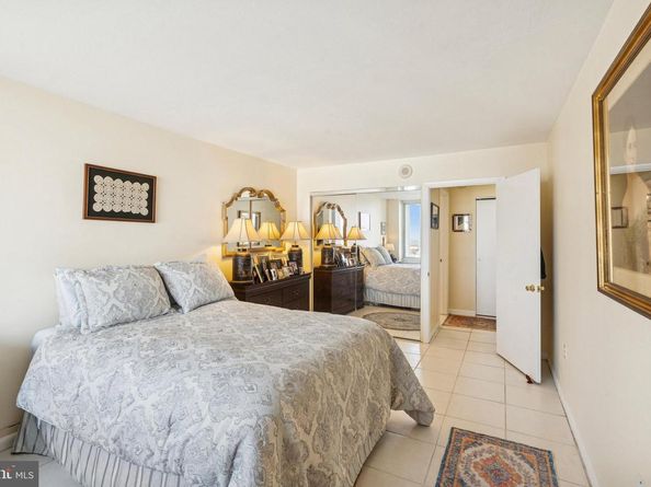 604 S Washington Square 2308, Philadelphia PA 19106