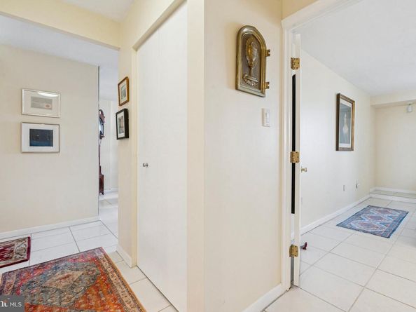 604 S Washington Square 2308, Philadelphia PA 19106