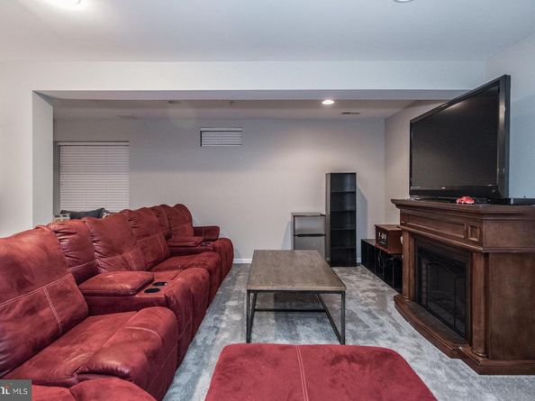 843 Geranium Drive, Warrington PA 18976