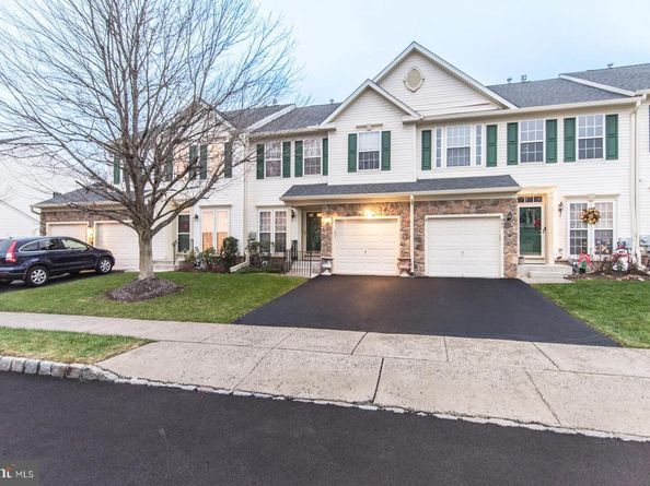 843 Geranium Drive, Warrington PA 18976