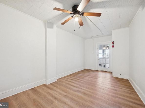 77 N Keystone Avenue, Upper Darby PA 19082