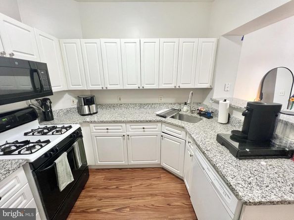 12911 Alton Square 102, Herndon VA 20170