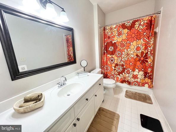 12911 Alton Square 102, Herndon VA 20170