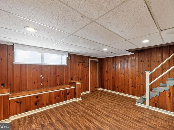 6126 Hasbrook Avenue, Philadelphia PA 19111