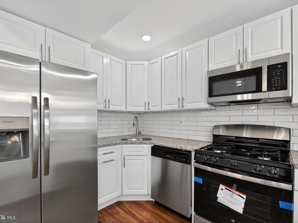 6126 Hasbrook Avenue, Philadelphia PA 19111