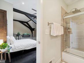 1722 Mount Vernon Street 1, Philadelphia PA 19130