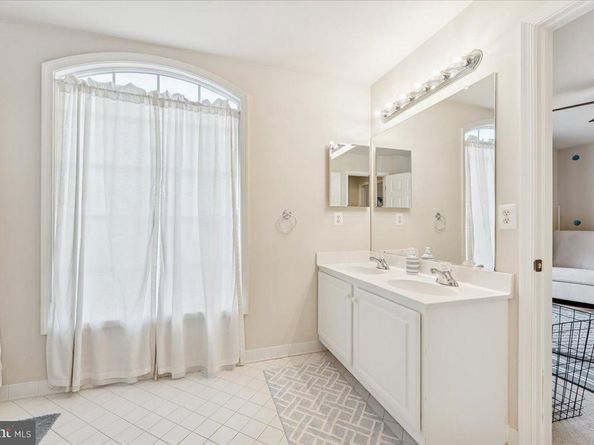 301 Marjorie Lane, Herndon VA 20170