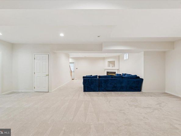 301 Marjorie Lane, Herndon VA 20170