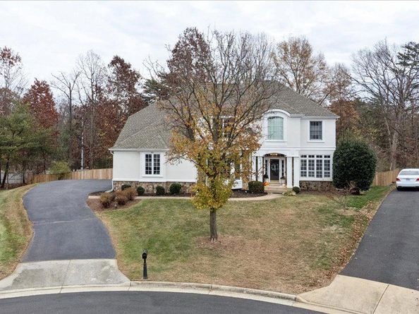 301 Marjorie Lane, Herndon VA 20170