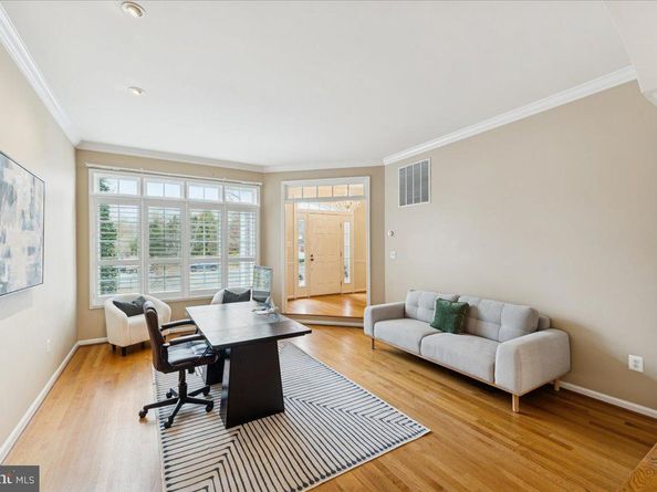 301 Marjorie Lane, Herndon VA 20170