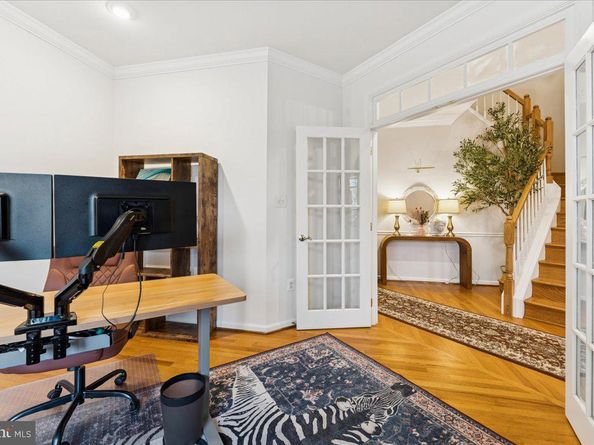 301 Marjorie Lane, Herndon VA 20170