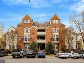 1334 Garden Wall Circle "E", Reston VA 20194