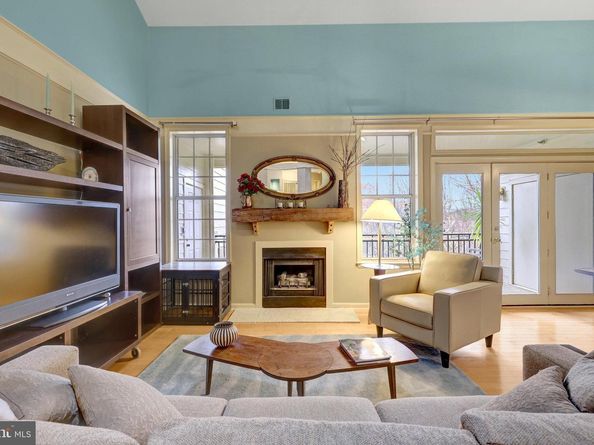 1334 Garden Wall Circle "E", Reston VA 20194