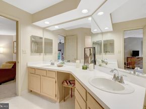 1334 Garden Wall Circle "E", Reston VA 20194