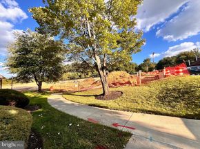 3066 Pineview Court NE, Washington DC 20018