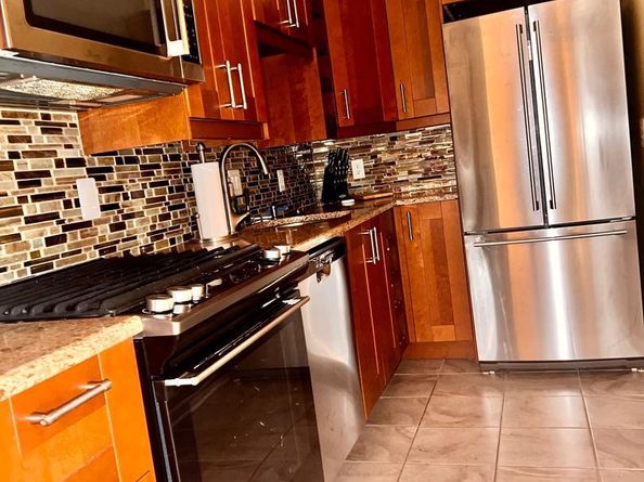 3066 Pineview Court NE, Washington DC 20018