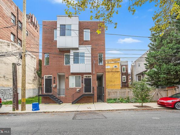 2008 S College Avenue A, Philadelphia PA 19121