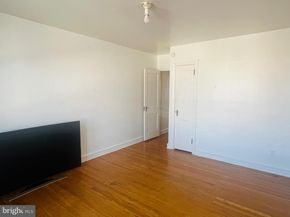 3257 Glenview Street, Philadelphia PA 19149