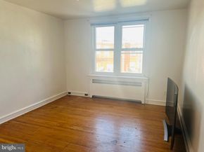 3257 Glenview Street, Philadelphia PA 19149