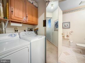 73106 Delaire Landing Road 106, Philadelphia PA 19114