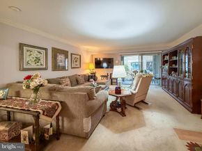 73106 Delaire Landing Road 106, Philadelphia PA 19114