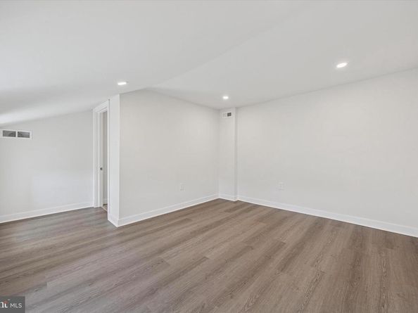 4666 Canton Street, Philadelphia PA 19127