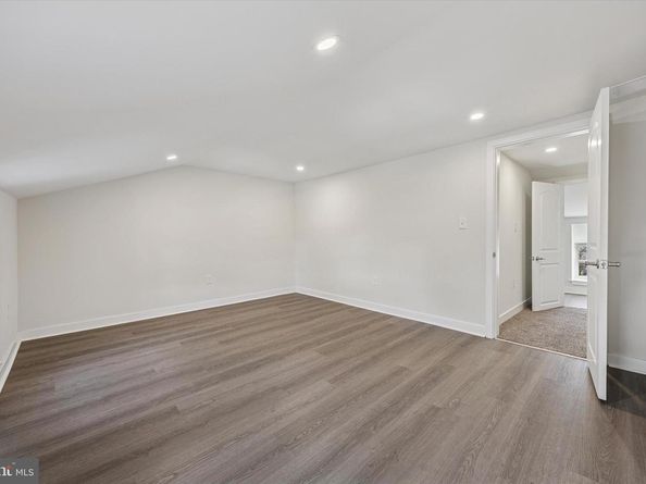 4666 Canton Street, Philadelphia PA 19127