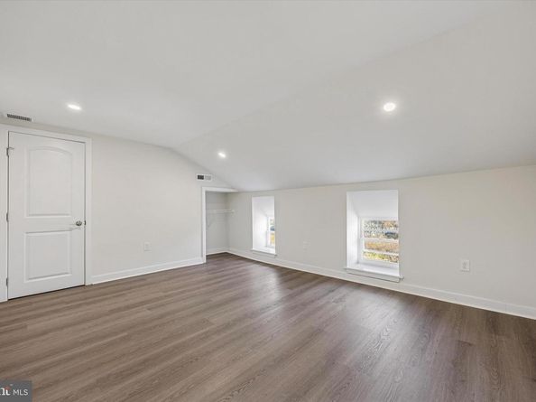 4666 Canton Street, Philadelphia PA 19127