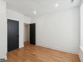 2141 E Hagert Street B, Philadelphia PA 19125