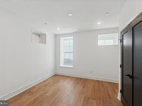 2141 E Hagert Street B, Philadelphia PA 19125