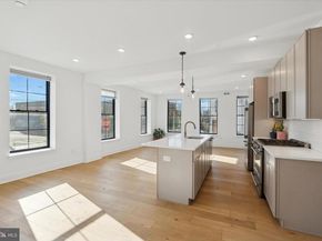 2141 E Hagert Street B, Philadelphia PA 19125