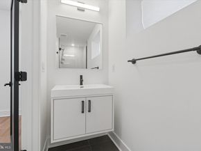 2141 E Hagert Street B, Philadelphia PA 19125