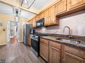 917 47TH Street NE, Washington DC 20019