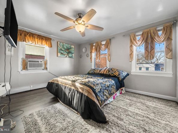 917 47TH Street NE, Washington DC 20019