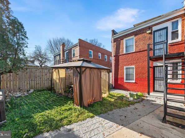 917 47TH Street NE, Washington DC 20019