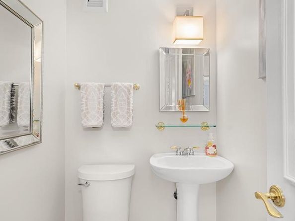 2801 New Mexico Avenue NW 204, Washington DC 20007