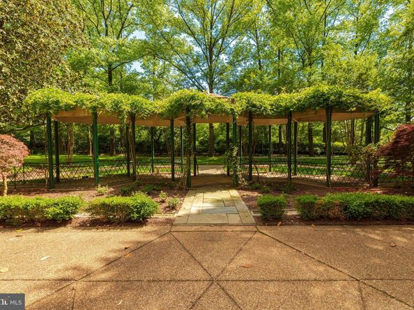 2801 New Mexico Avenue NW 204, Washington DC 20007