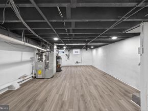 2030 S 6TH Street, Philadelphia PA 19148