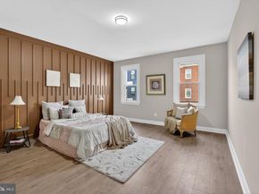 2030 S 6TH Street, Philadelphia PA 19148