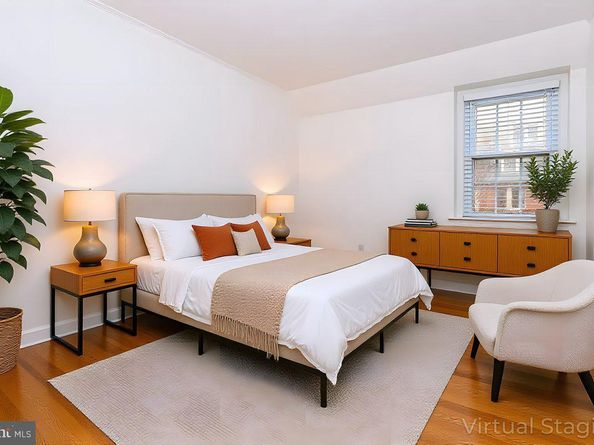 1021 S Barton Street 120, Arlington VA 22204