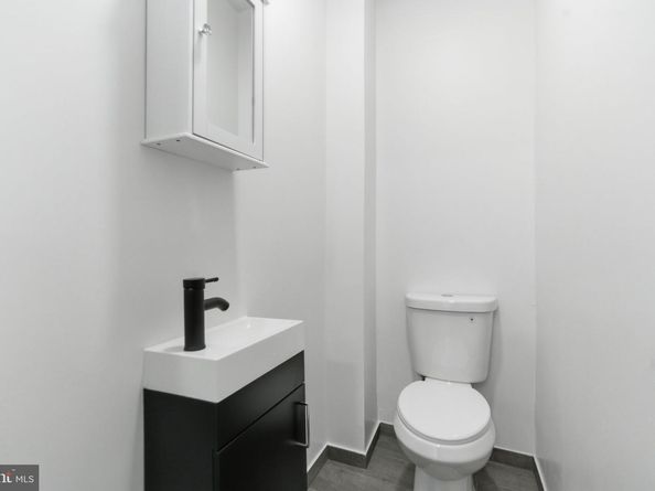 216 W Penn Street, Philadelphia PA 19144