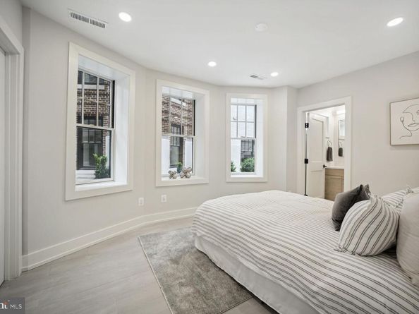 1744 Lanier Place NW 1, Washington DC 20009