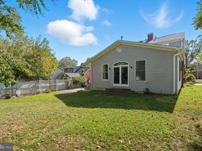 6812 Chestnut Avenue, Falls Church VA 22042