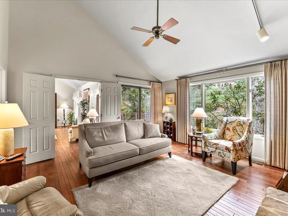 19 Toft Woods Way, Media PA 19063