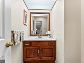 19 Toft Woods Way, Media PA 19063