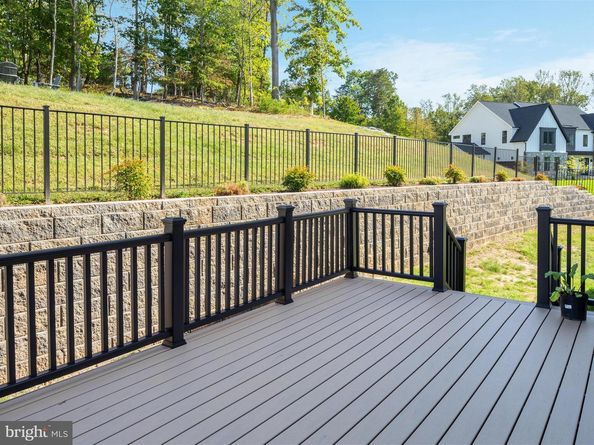 3557 Orchid Pond Way, Oakton VA 22124