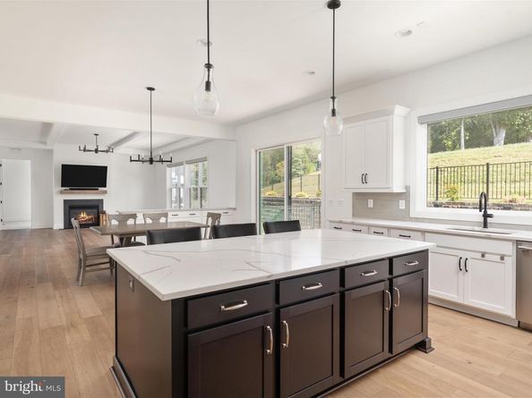 3557 Orchid Pond Way, Oakton VA 22124