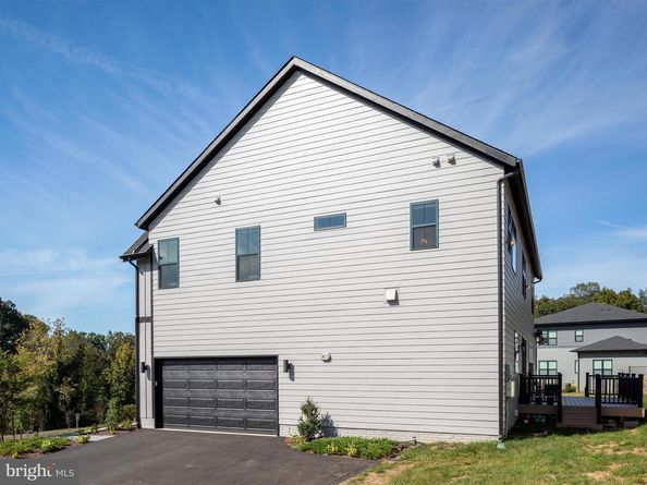 3557 Orchid Pond Way, Oakton VA 22124