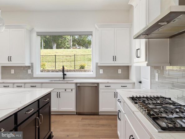 3557 Orchid Pond Way, Oakton VA 22124