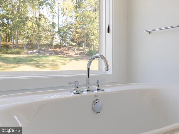 3557 Orchid Pond Way, Oakton VA 22124